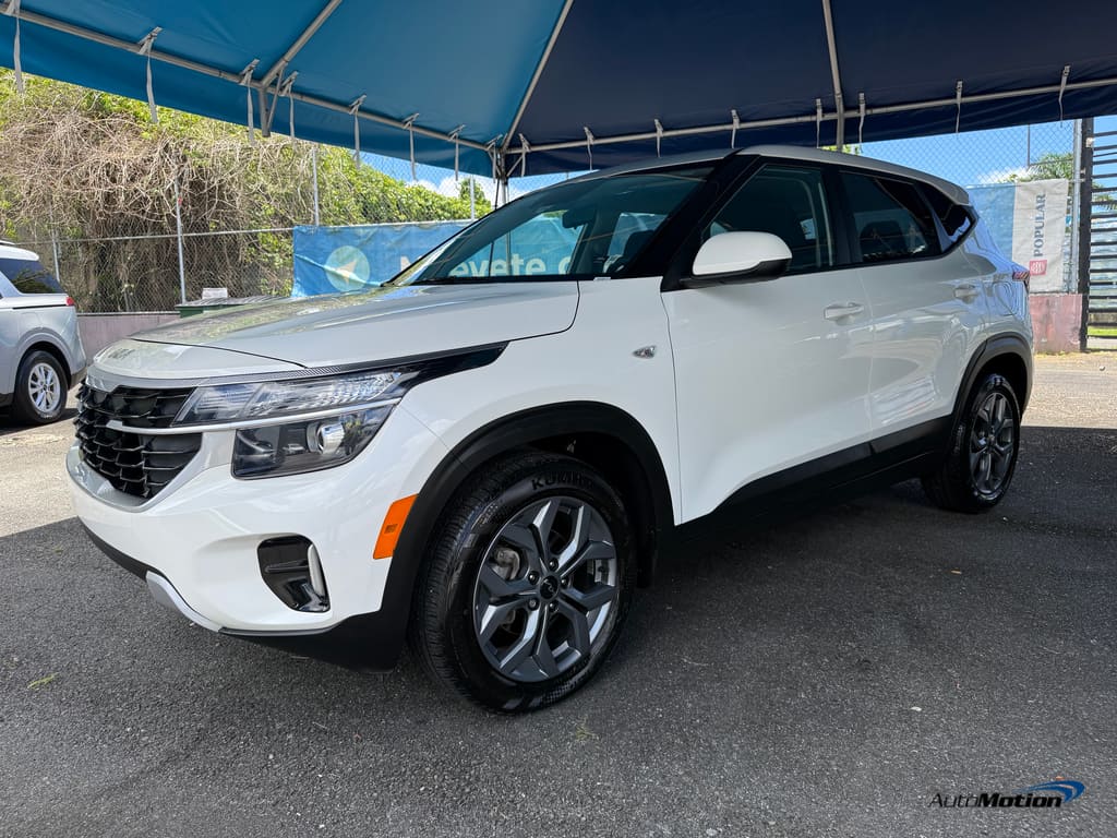 2025 Kia Seltos LX's photo