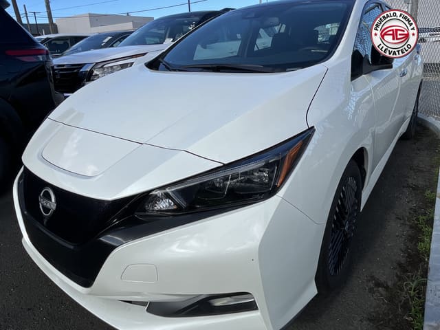 2024 Nissan Leaf SV