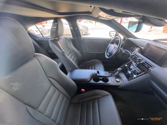 2024 Lexus IS IS 300 F SPORT Design