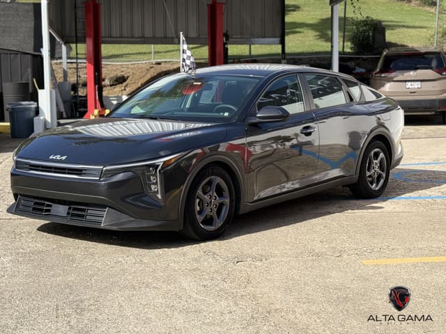 2025 Kia K4 LX