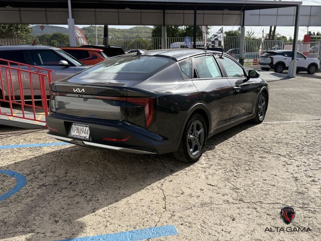 2025 Kia K4 LX