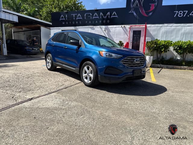 2022 Ford Edge SE