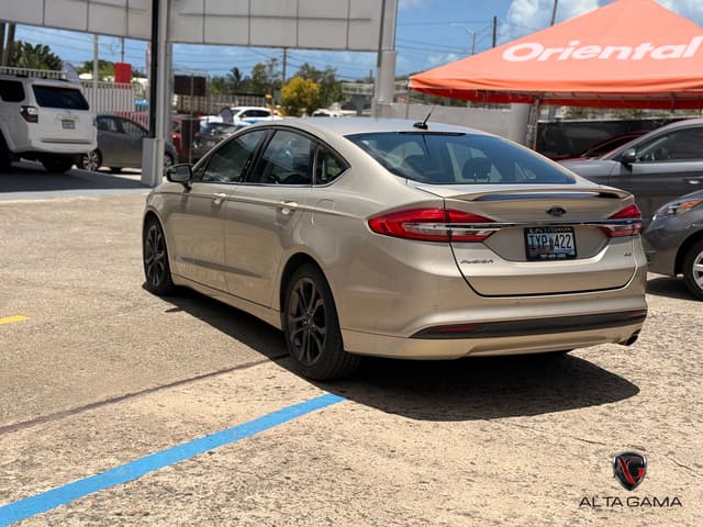 2018 Ford Fusion SE