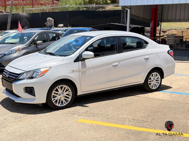 2024 Mitsubishi Mirage G4 ES