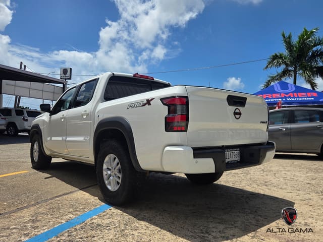 2023 Nissan Frontier S