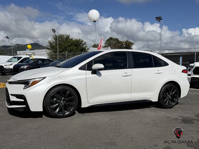 2023 Toyota Corolla SE