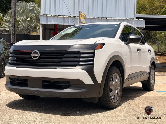 2025 Nissan Kicks S