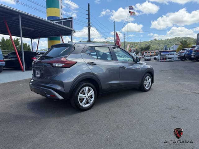 2023 Nissan Kicks S