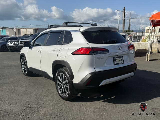 2025 Toyota Corolla Cross XLE