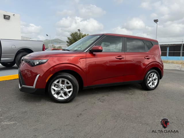 2025 Kia Soul LX