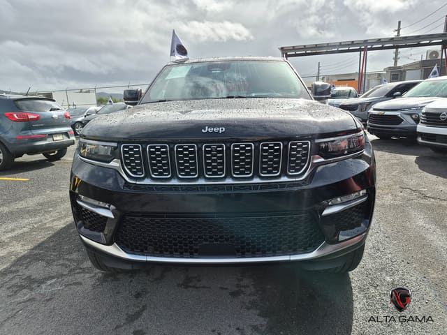 2022 Jeep Grand Cherokee Summit Reserve