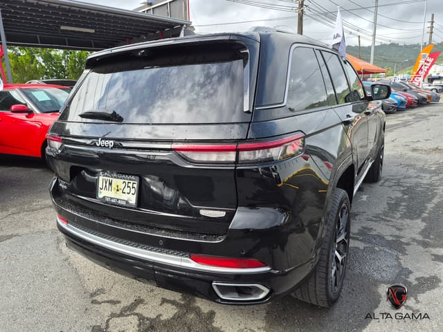 2022 Jeep Grand Cherokee Summit Reserve