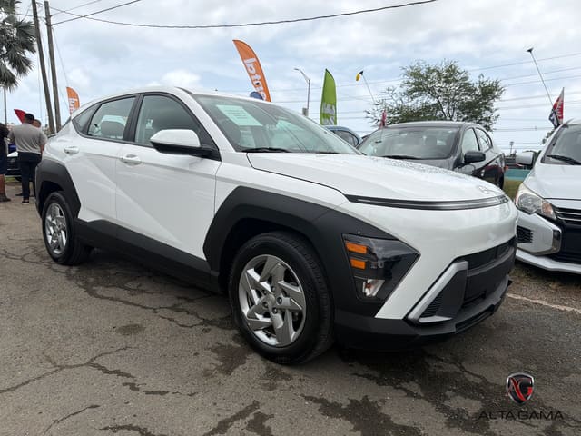 2026 Hyundai Kona SE