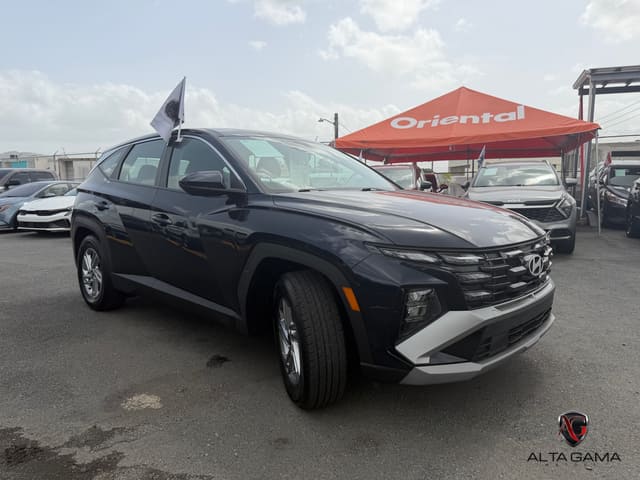 2025 Hyundai Tucson SE