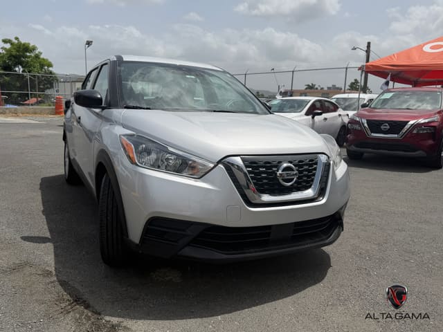 2020 Nissan Kicks S