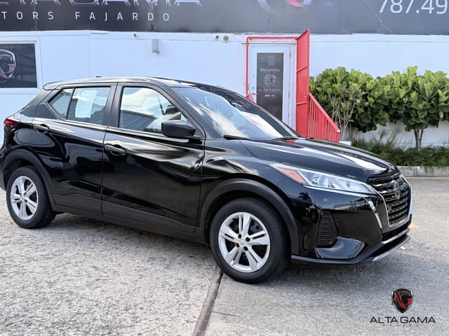 2021 Nissan Kicks S