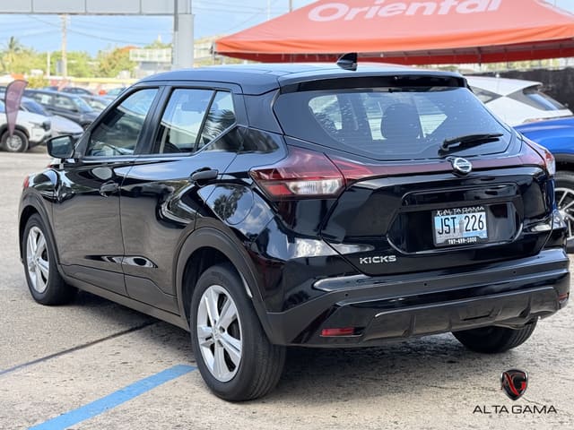2021 Nissan Kicks S