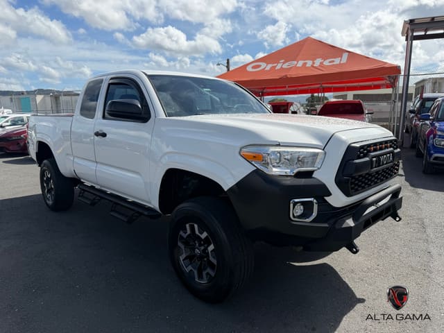 2020 Toyota Tacoma 2WD SR