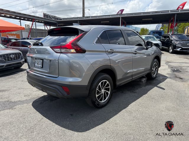 2024 Mitsubishi ECLIPSE CROSS ES