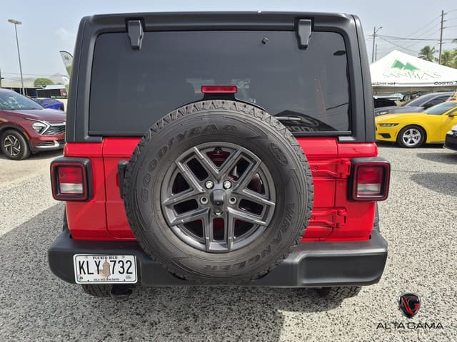 2024 Jeep Wrangler Willys