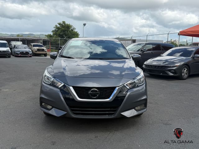 2020 Nissan Versa SV