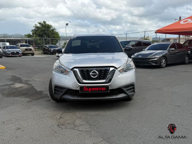 2018 Nissan Kicks S