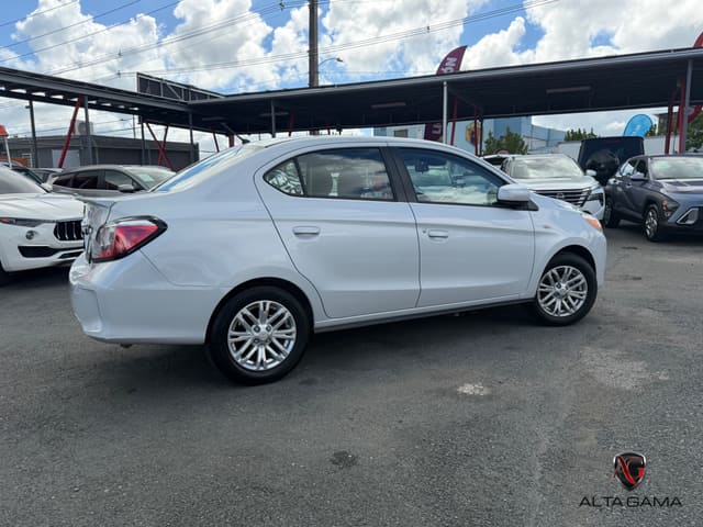 2024 Mitsubishi Mirage G4 ES