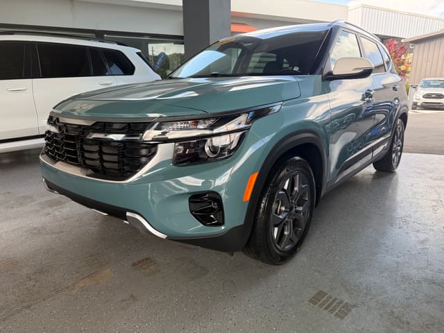 2024 Kia Seltos S