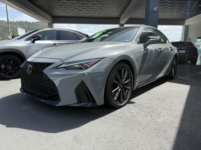 2024 Lexus IS 300 4dr Sedan (2.0L 4cyl Turbo 8A)