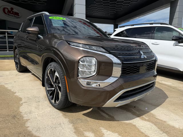 2023 Mitsubishi Outlander SE 4dr SUV (2.5L 4cyl CVT)