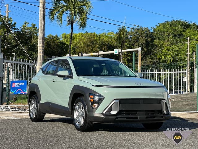 2025 Hyundai Kona SE