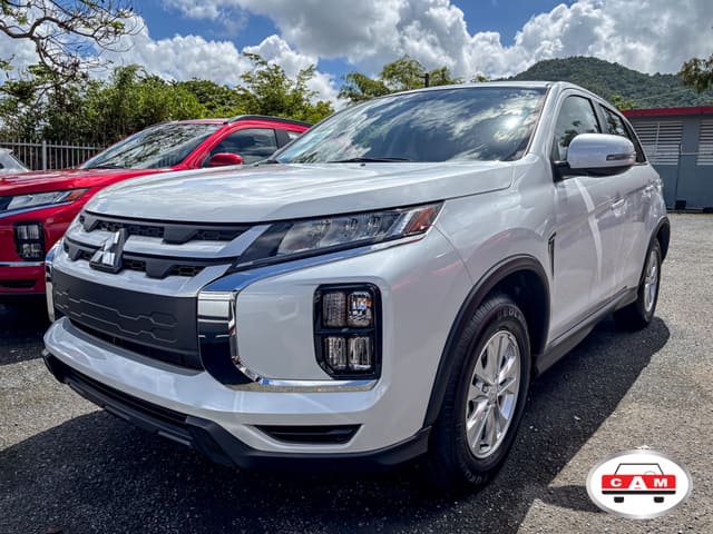 Mitsubishi Outlander Sport ES 2025