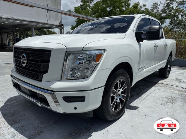Nissan Titan Platinum Reserve 2021