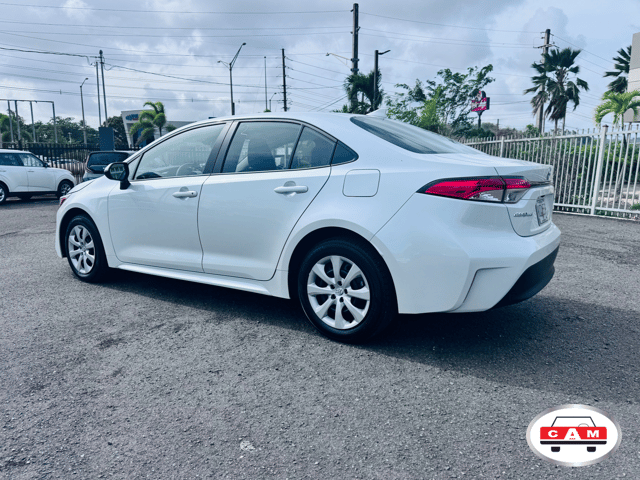 Toyota Corolla LE 2026