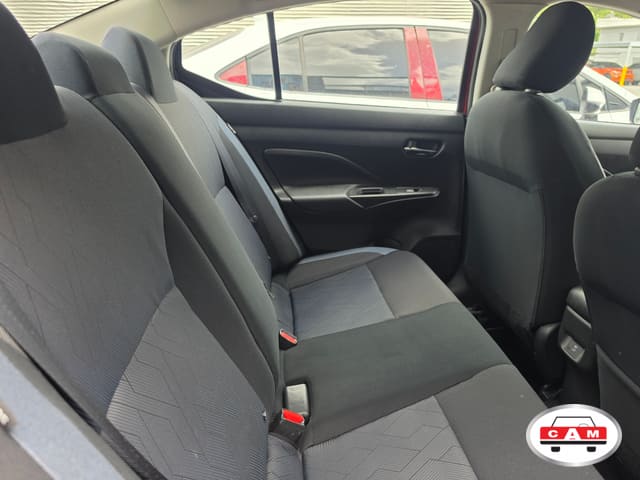 Nissan Versa SV 2024