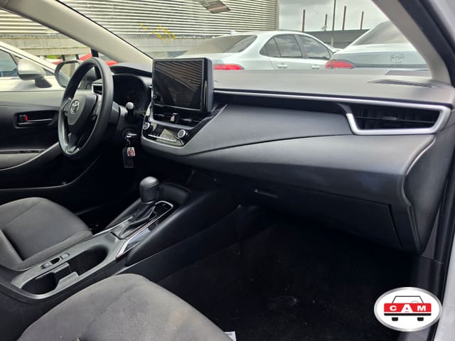 Toyota Corolla LE 2025