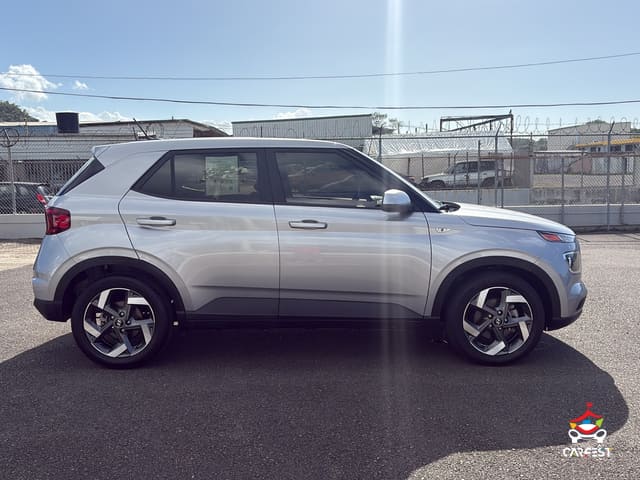 2024 Hyundai Venue SE
