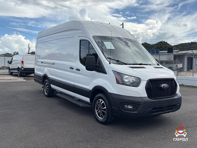 2022 Ford Transit Cargo Van