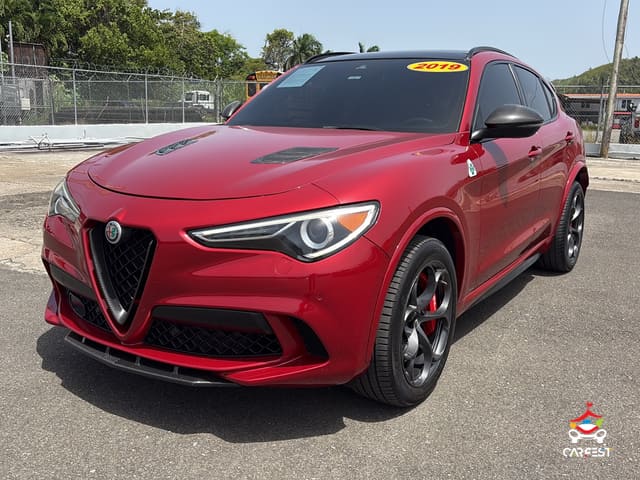 2019 Alfa Romeo Stelvio Quadrifoglio
