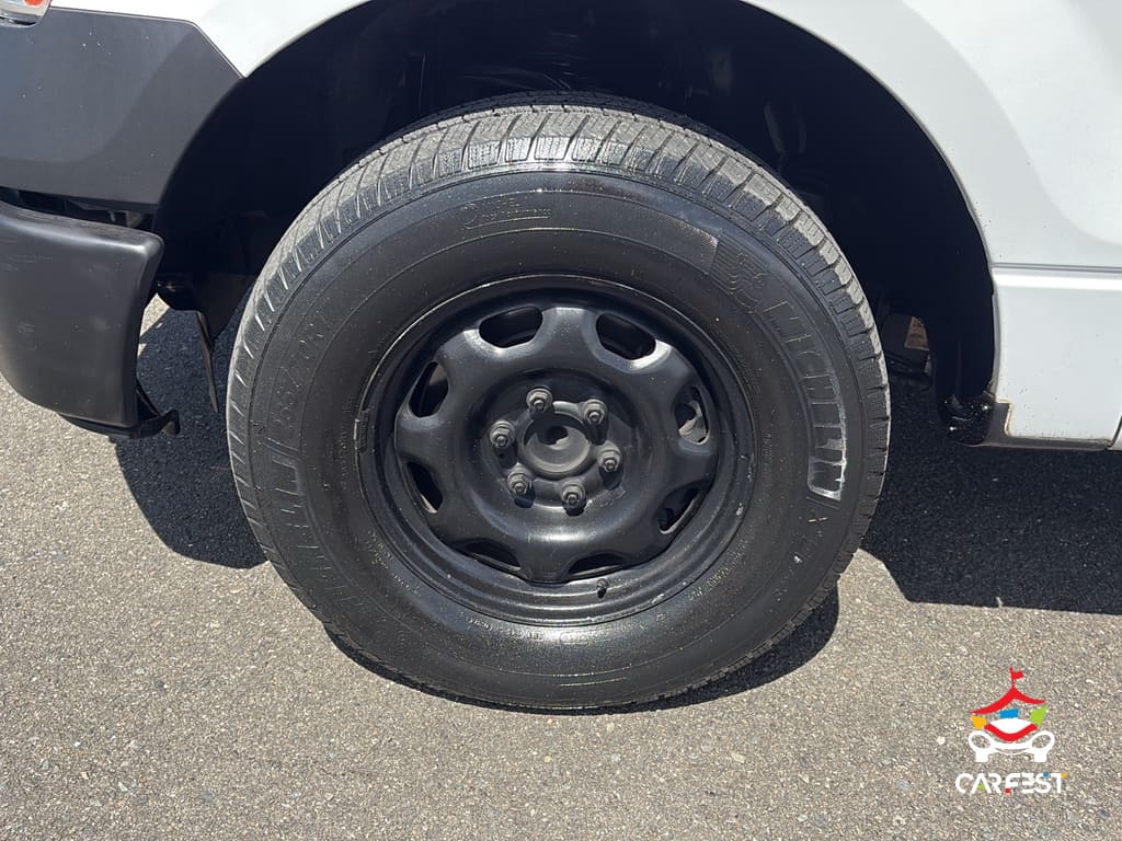Vehicle