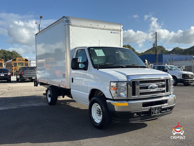 2024 Ford E-Series Cutaway null