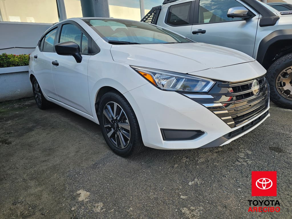 2024 Nissan Versa Sedan S's photo