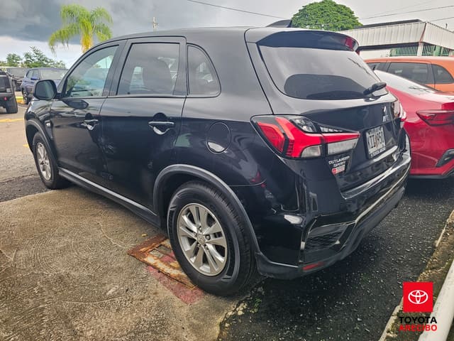 Mitsubishi Outlander Sport ES 2024