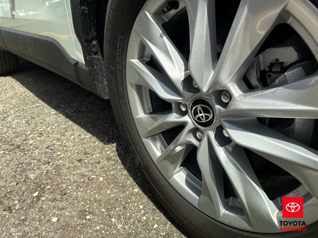 Toyota Corolla Cross LE 2026