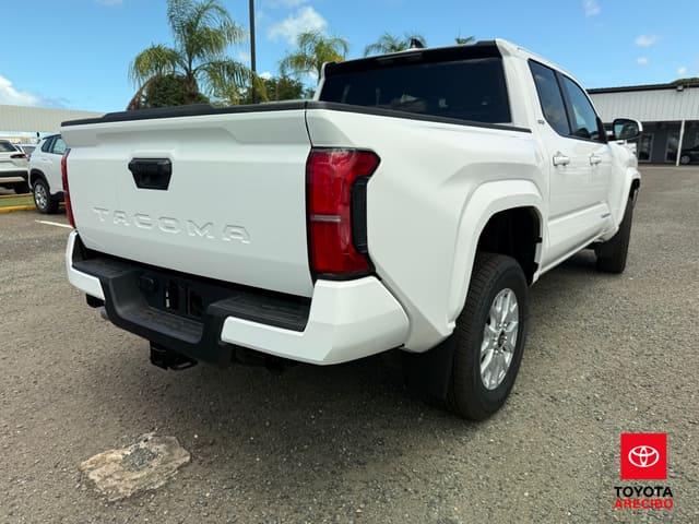 Toyota Tacoma 2WD SR5 2026