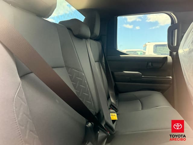 Toyota Tacoma 2WD SR 2026