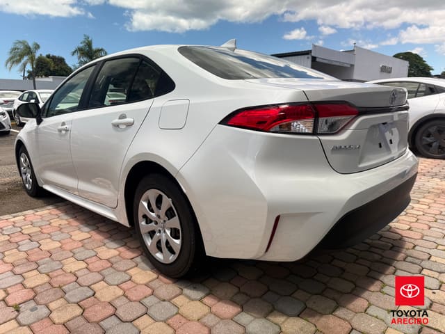 Toyota Corolla LE 2026