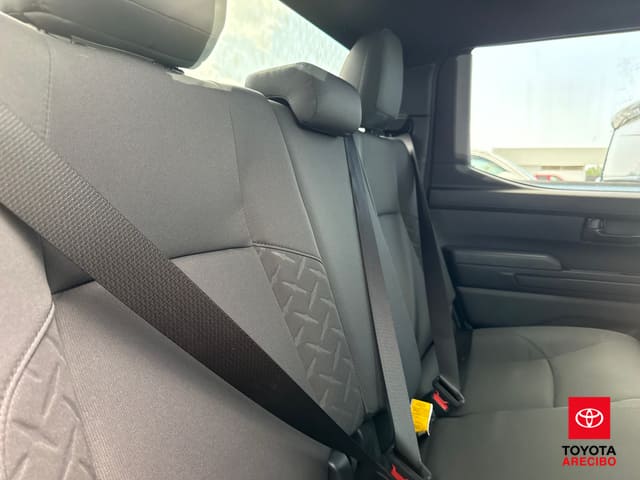 Toyota Tacoma 4WD SR 2026