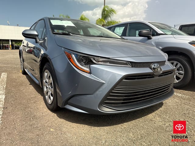 Toyota Corolla LE 2026