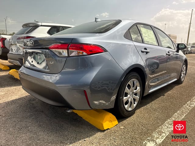 Toyota Corolla LE 2026